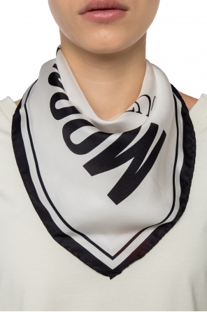 Chusta z nadrukowanym logo, zdjęcie 2 Chusta z nadrukowanym logo od Moschino